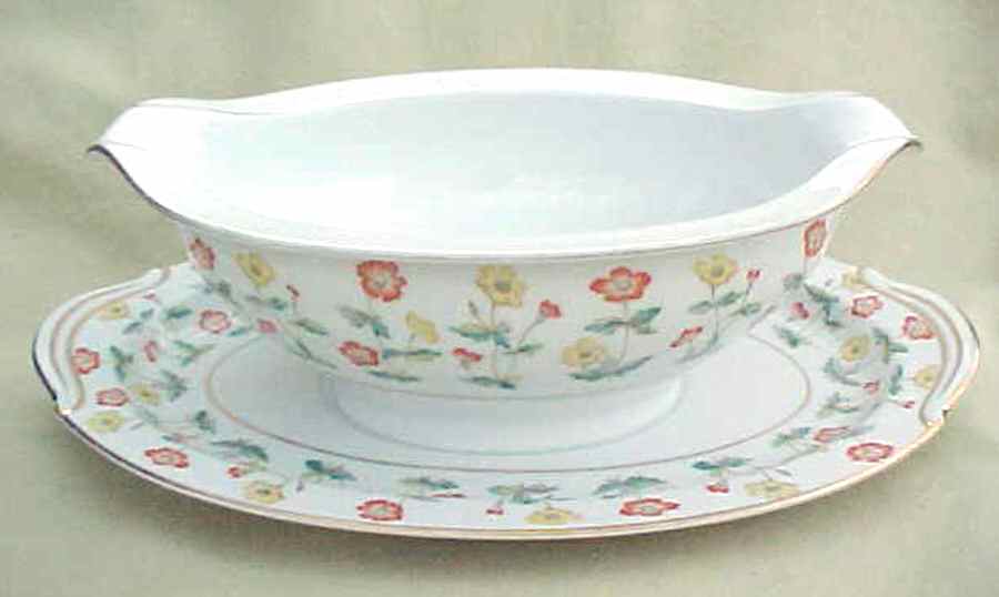 N1462 Gravy Boat with Attached Underplate by Noritake-1