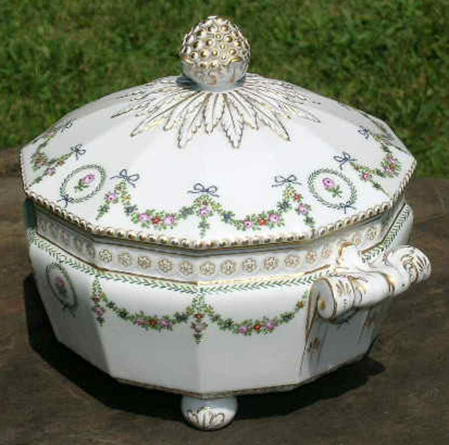 1768 Tureen &  Lid by Nymphenburg-1