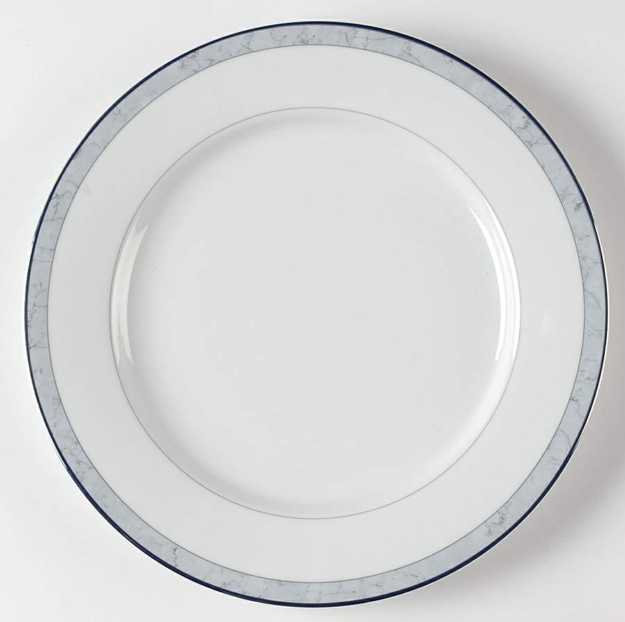 Courtyard Dinner Plate by Nikko-1