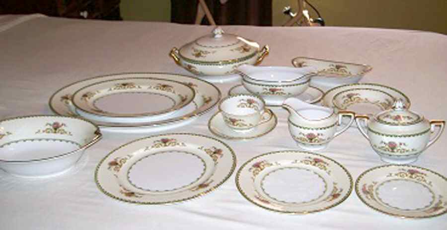 N3930 Dinner Plate by Noritake-1