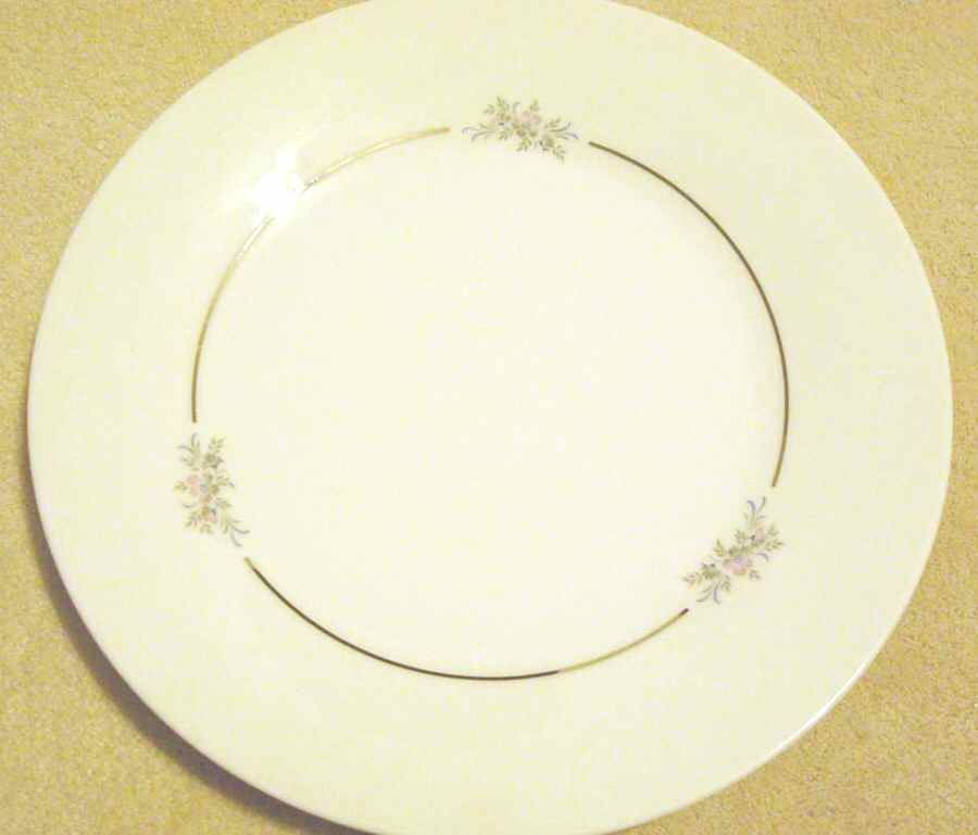 N3937 Dinner Plate by Noritake-1