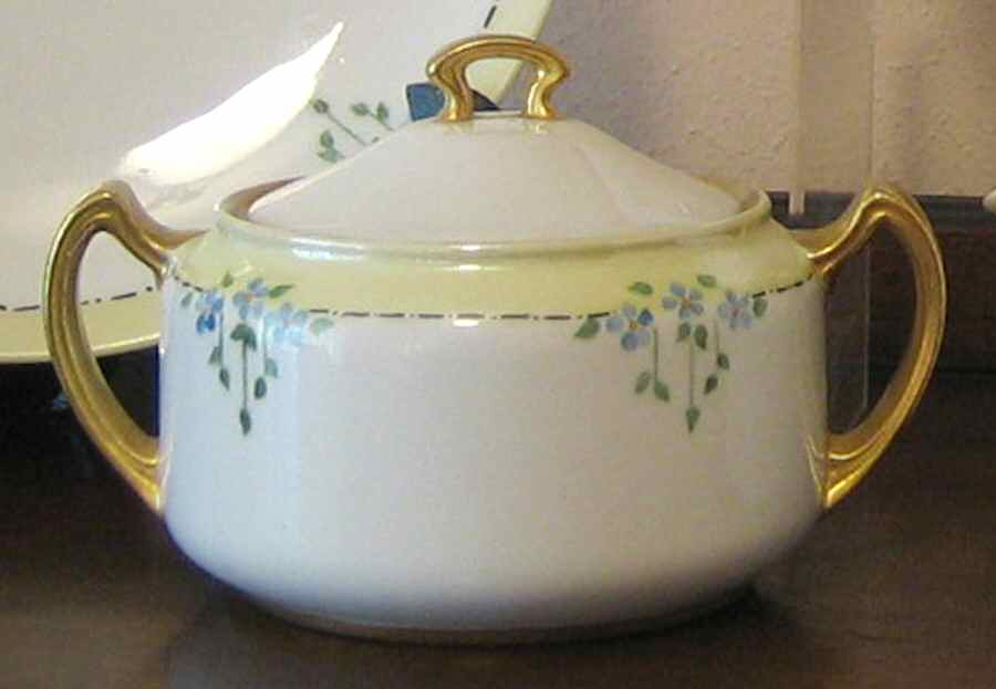 N3945 Sugar Bowl & Lid by Noritake-1