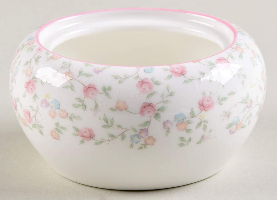 Cutie Rose Small Sugar Bowl No Lid by Noritake-1