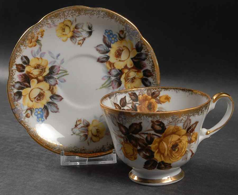 1dd159 Footed Cup & Saucer Set by Napco-1