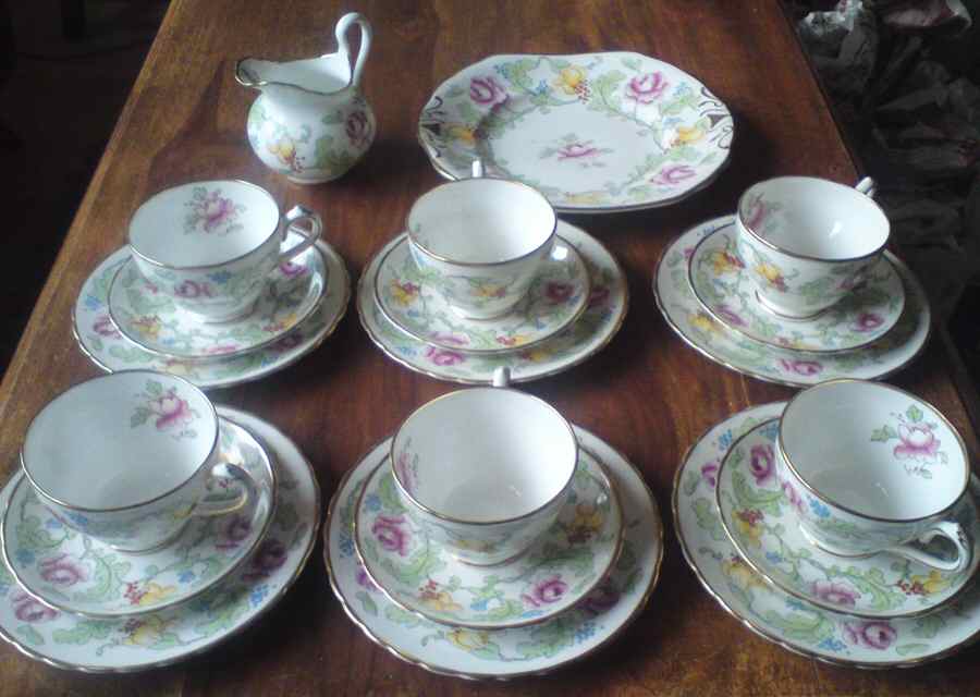 4059A Footed Cup & Saucer Set by New Chelsea-1