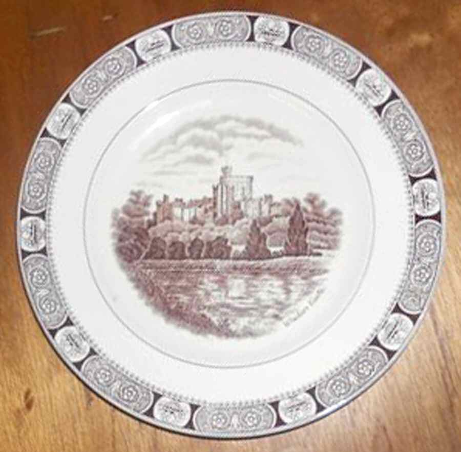 NOS7 Dinner Plate by North Stafforsdhire-1