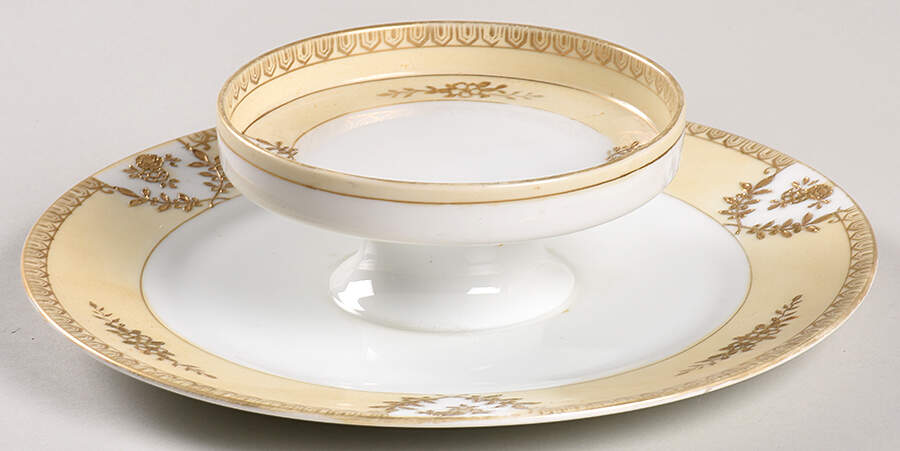 N3996 Cheese and Cracker Plate by Noritake-1
