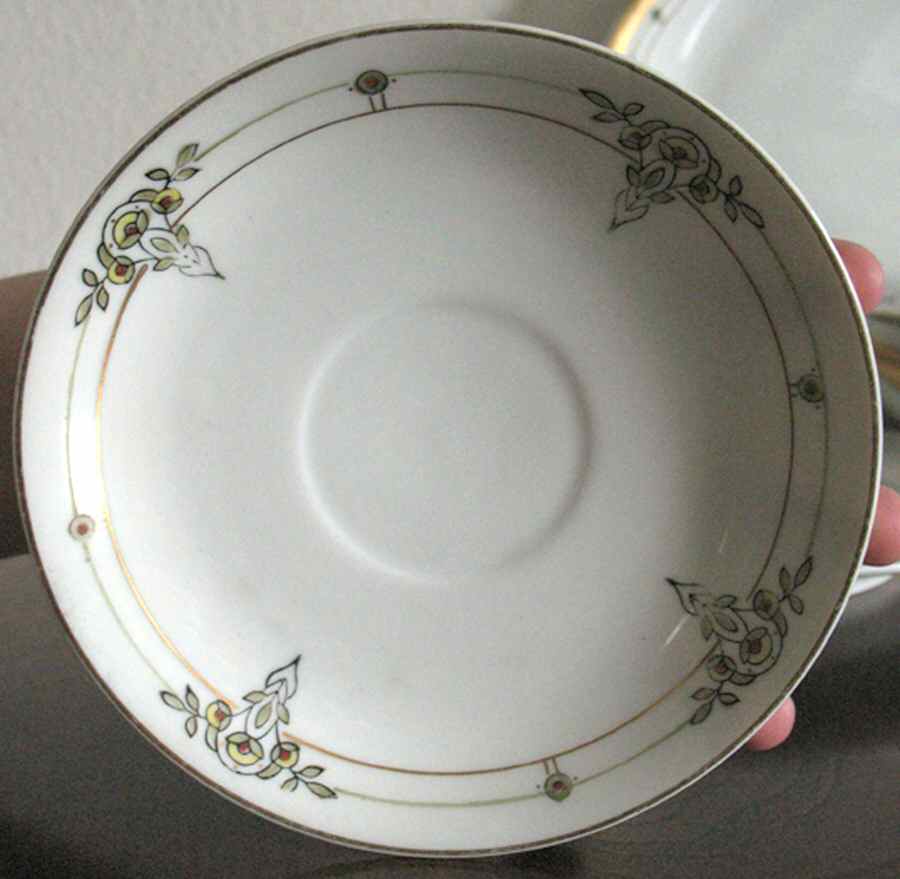 MEI1353 Saucer by Meito-1