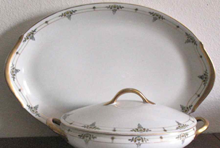 MEI1353 14" Oval Serving Platter by Meito-1