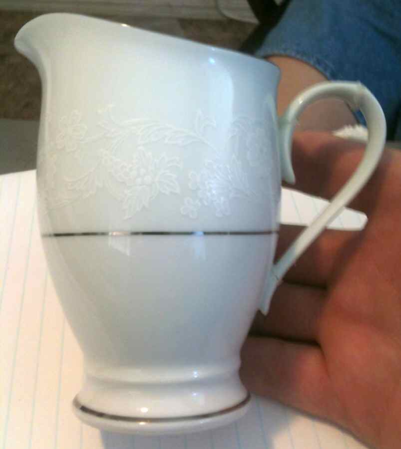 3-960 Creamer by Noritake-1
