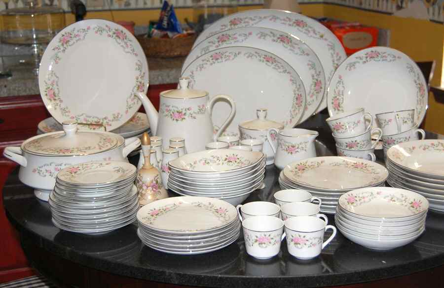 NRA4 Dinner Plate by Nagara-1
