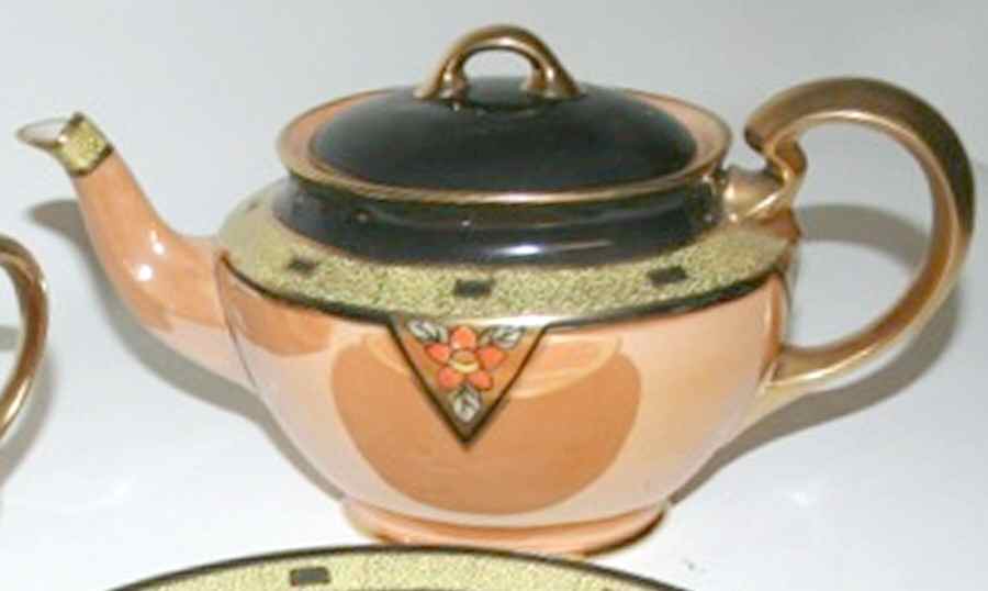 N3638 Teapot & Lid by Noritake-1