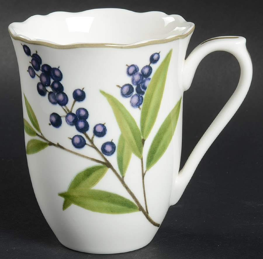 Berries & Brambles Mug by Noritake-1