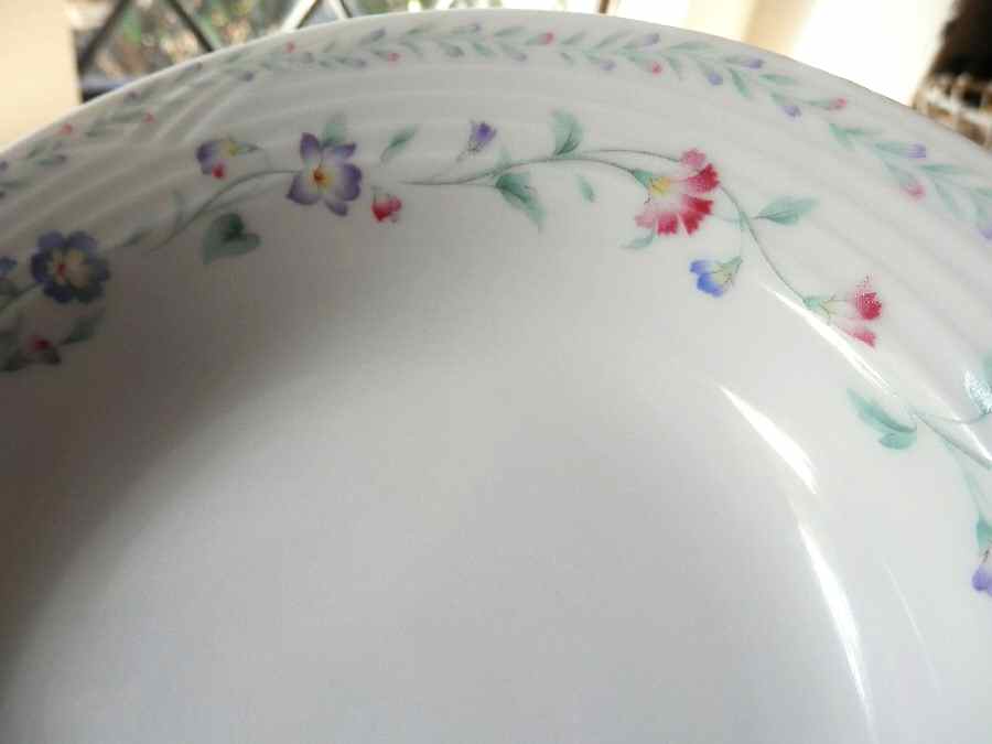 Hattan Court Fruit/Dessert (Sauce) Bowl by Noritake-1