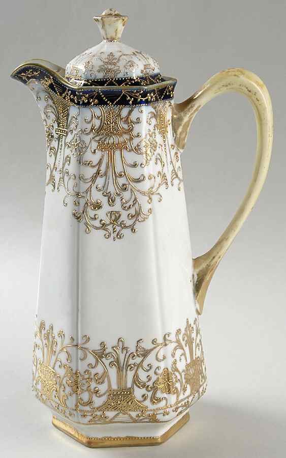 N4666 Chocolate Pot & Lid by Noritake-1