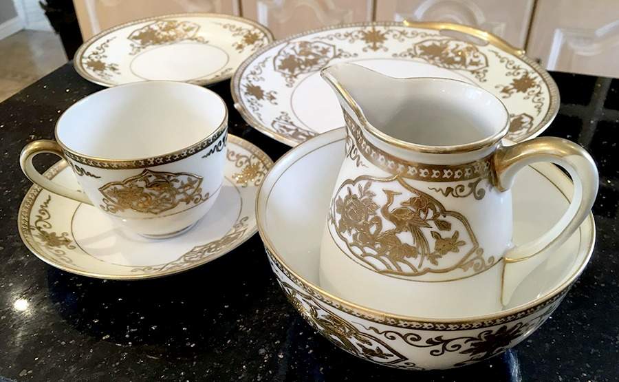 N4054 Flat Cup & Saucer Set by Noritake-1