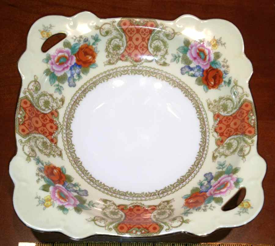 N3369 Red Bon Bon by Noritake-1