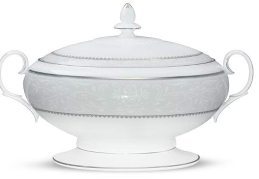 Brocato Round Covered Vegetable by Noritake-1