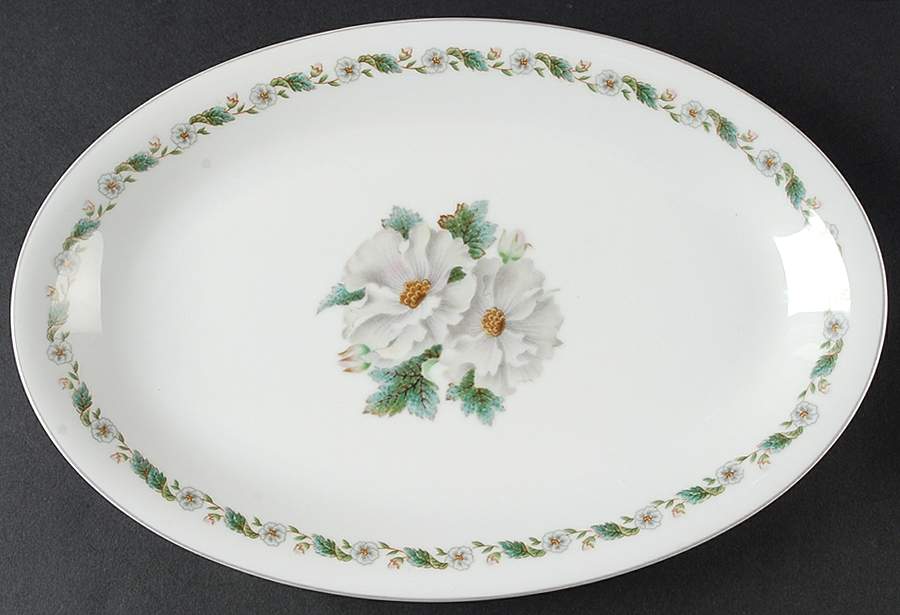 N1139 Coupe 12" Oval Serving Platter by Noritake-1