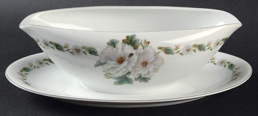 N1139 Coupe Gravy Boat with Attached Underplate by Noritake-1