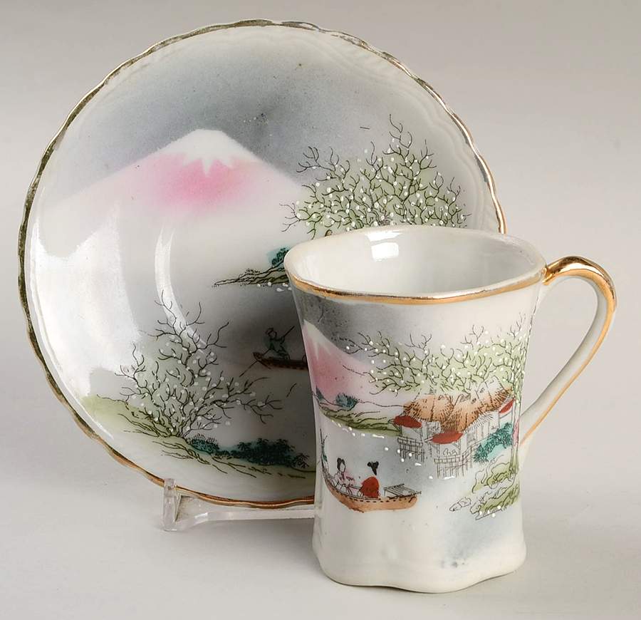 MIB10 Chocolate Cup & Saucer Set by Mitsu-Boshi (Japan)-1