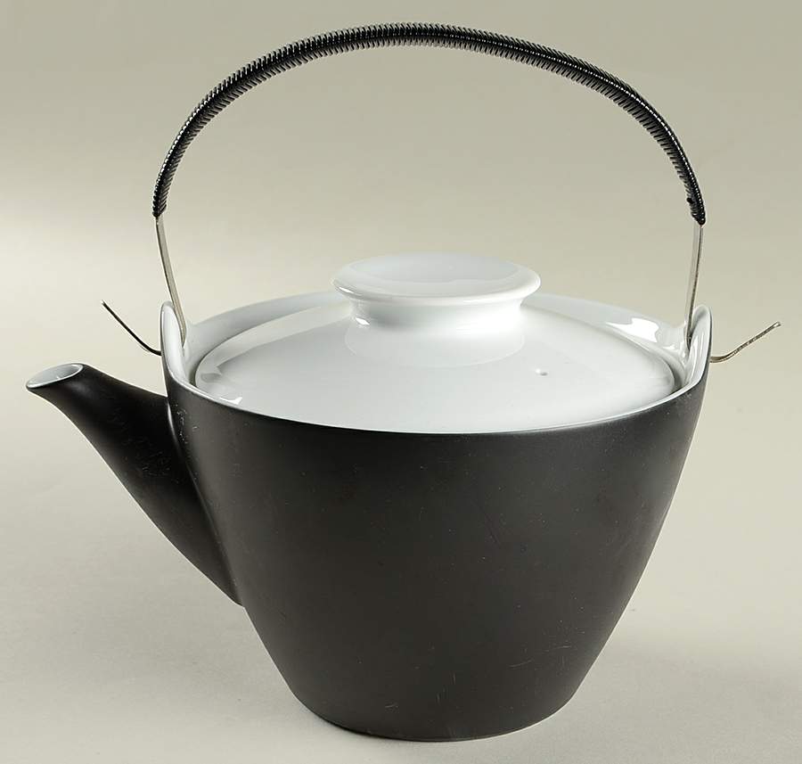 N3409 Teapot & Lid by Noritake-1