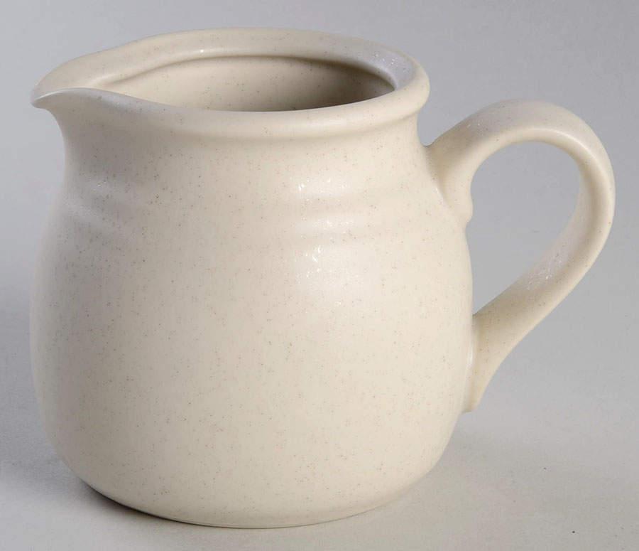 Colorvara White Creamer by Noritake-1