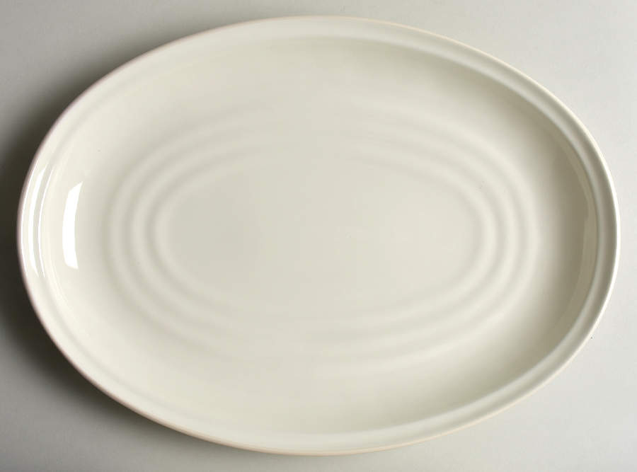 Colorvara White 16" Oval Serving Platter by Noritake-1