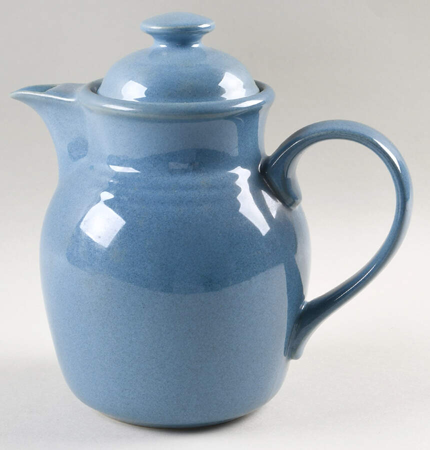Colorvara Blue Tea/Coffee Pot & Lid by Noritake-1