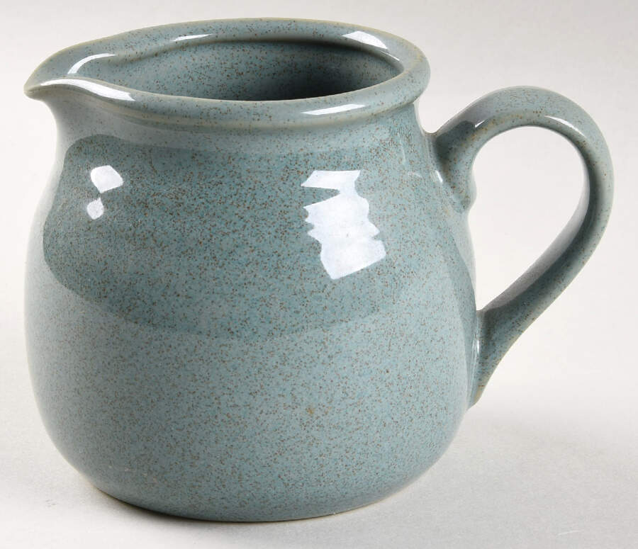 Colorvara Green Creamer by Noritake-1