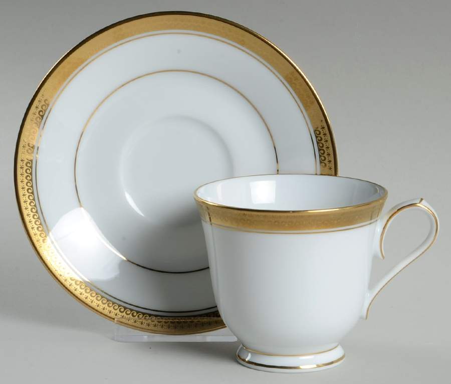 Balmoral Footed Cup & Saucer Set by Noritake-1