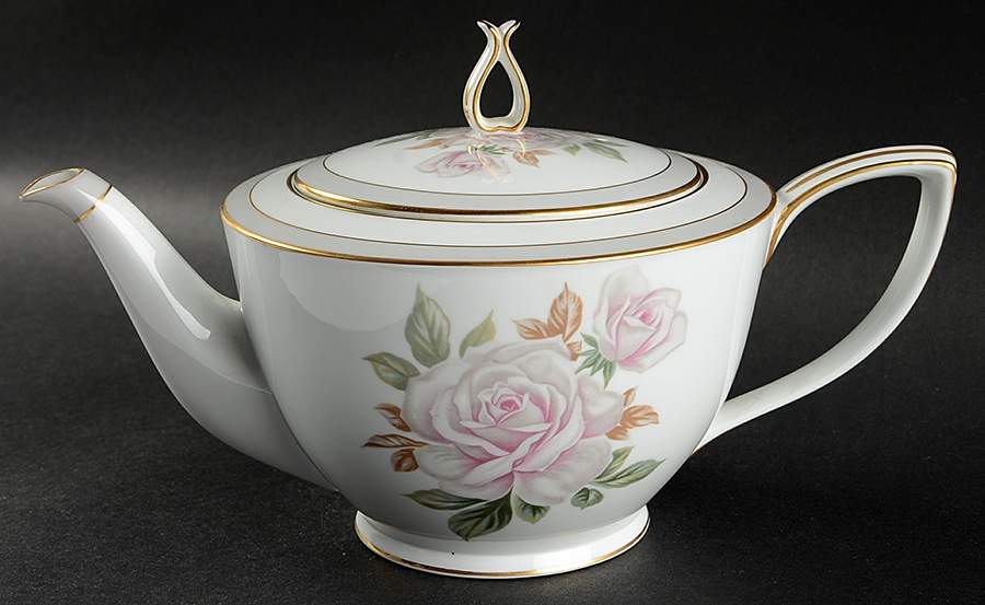 N4142 Teapot & Lid by Noritake-1