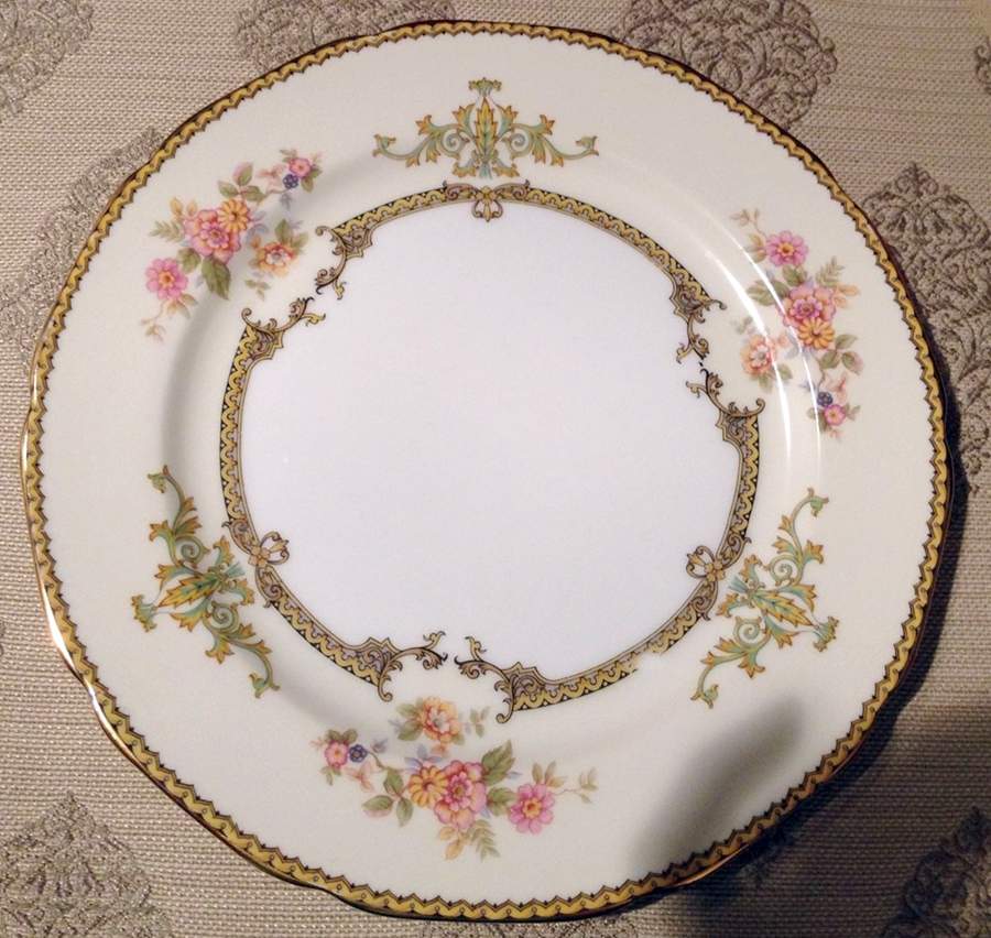 N3675 Dinner Plate by Noritake-1