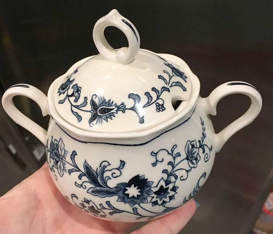 Ming Tree Blue (Fine Tableware Backstamp) Sugar Bowl & Lid by Nikko-1