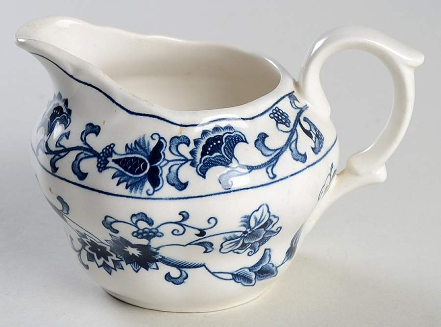 Ming Tree Blue (Fine Tableware Backstamp) Creamer by Nikko-1