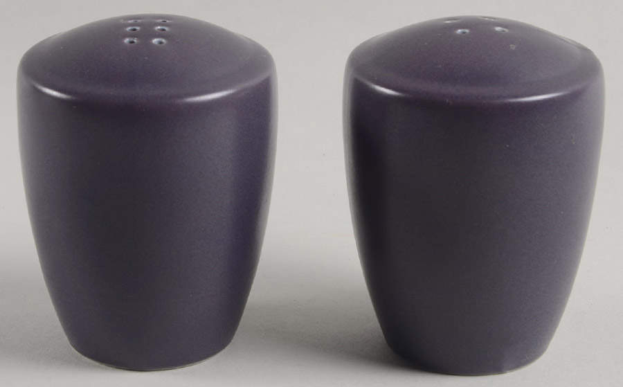 Colorwave Plum Salt & Pepper Set by Noritake-1