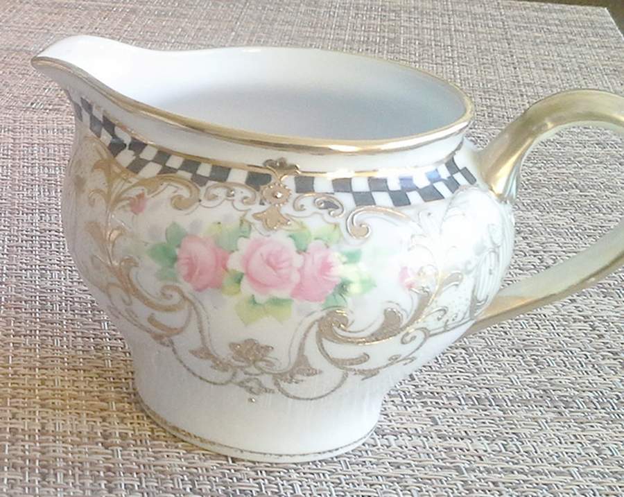 N4176 Creamer by Noritake-1