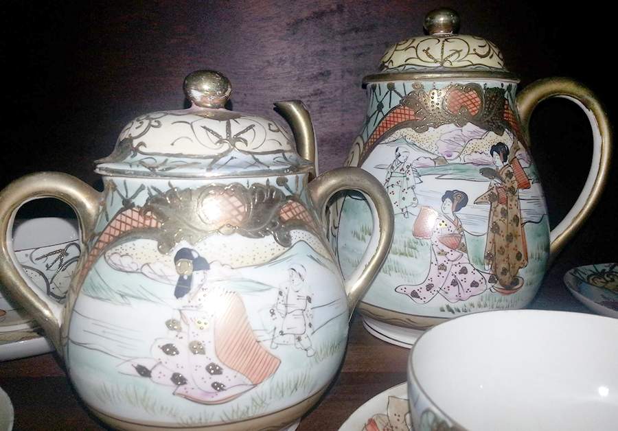 NIH6 Sugar Bowl & Lid by Nishiki-1