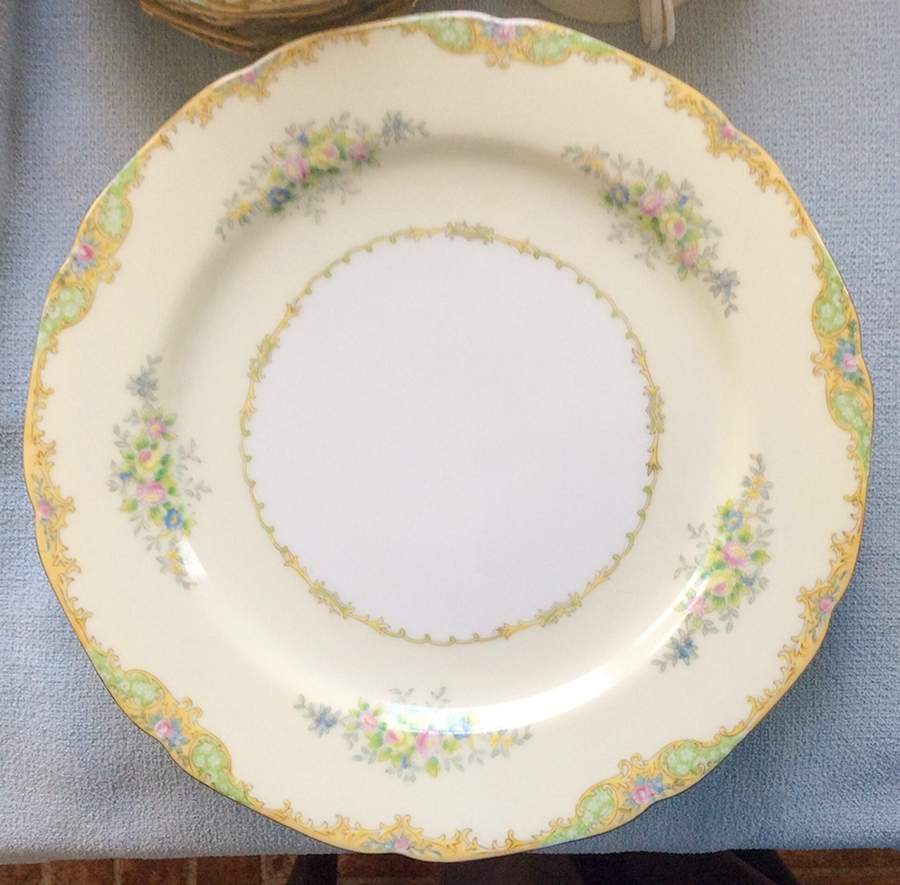 N4189 Dinner Plate by Noritake-1