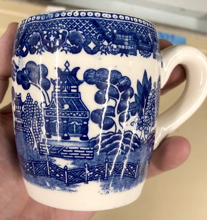 Blue Willow Mug by Nasco (Japan)-1