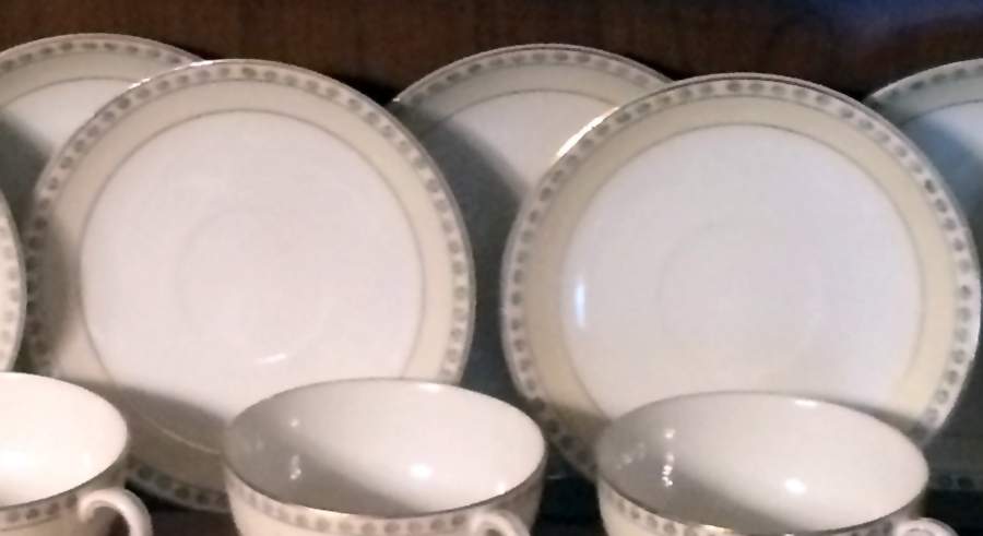 N4225 Saucer by Noritake-1