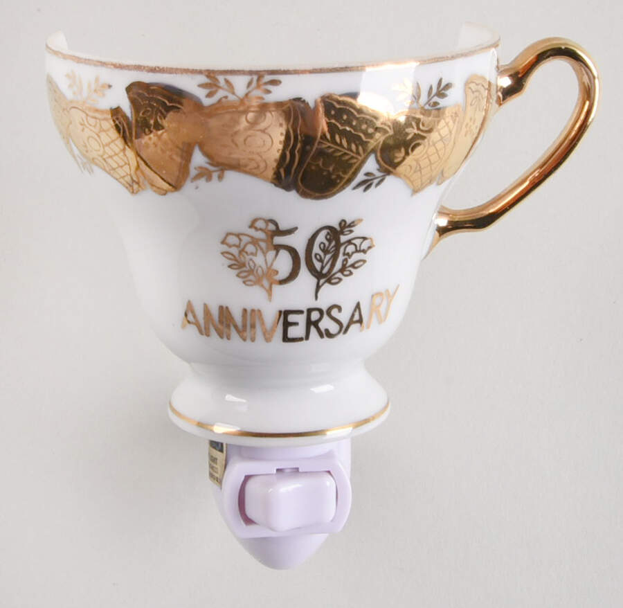 Golden Wedding Anniversary 1 5/8" + cup (H) Night Light/Cup HC by Norcrest-1