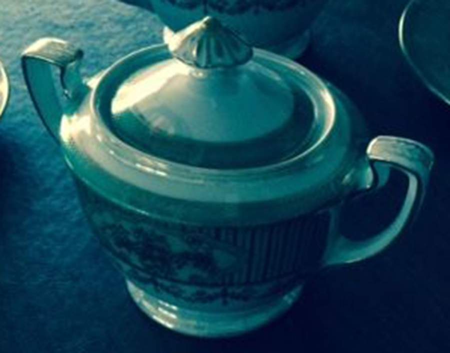 N3979 Sugar Bowl & Lid by Noritake-1
