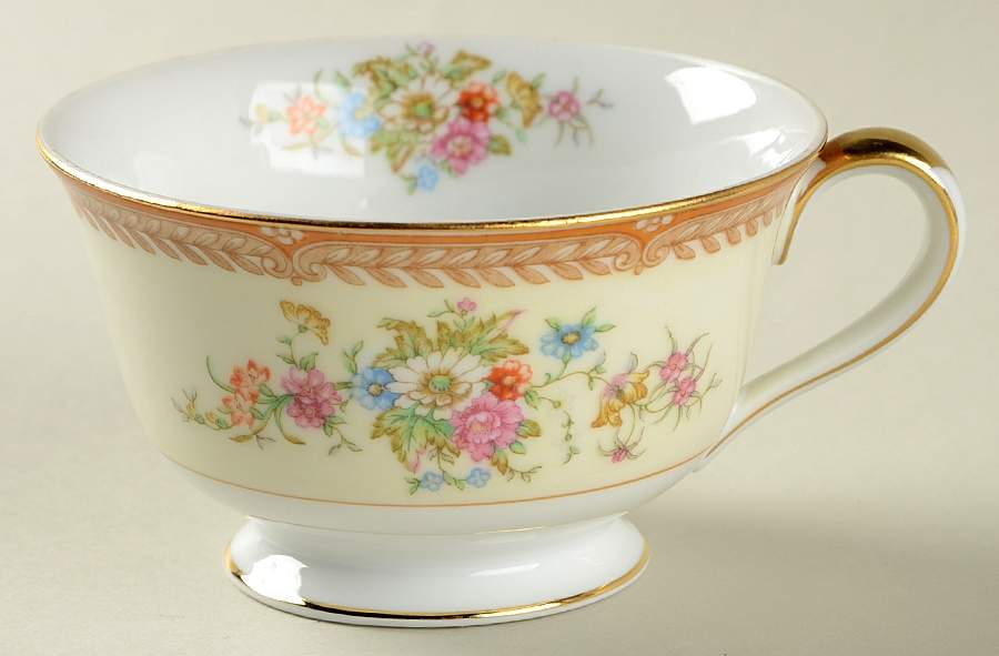 N3697 Footed Cup by Noritake-1