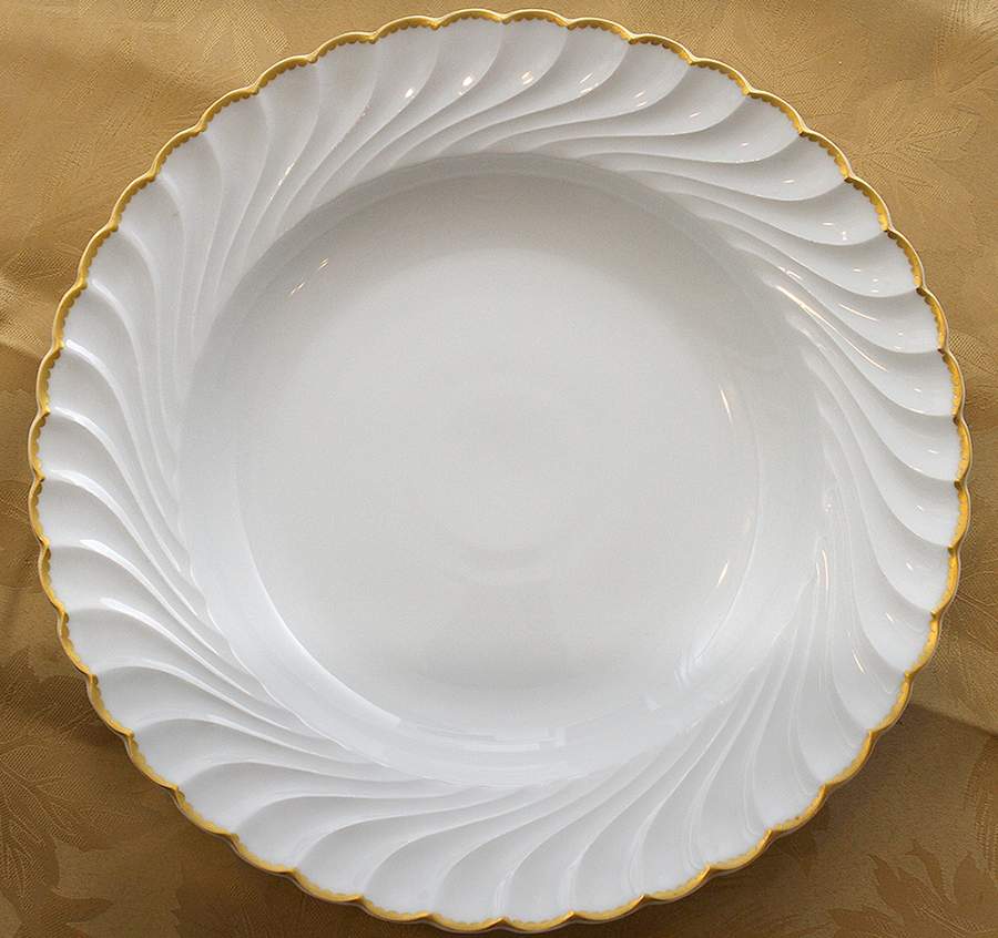 NYM34 13" Chop Plate (Round Platter) by Nymphenburg-1