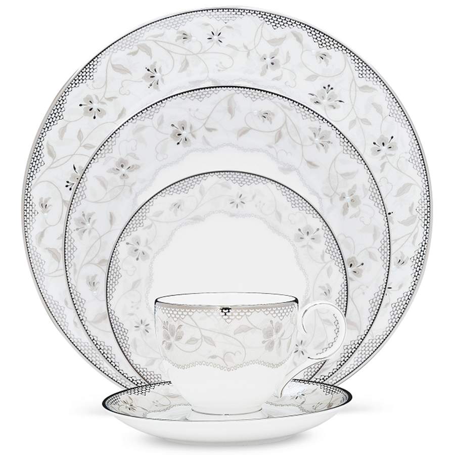 Calais Blanche Dinner Plate by Noritake-1
