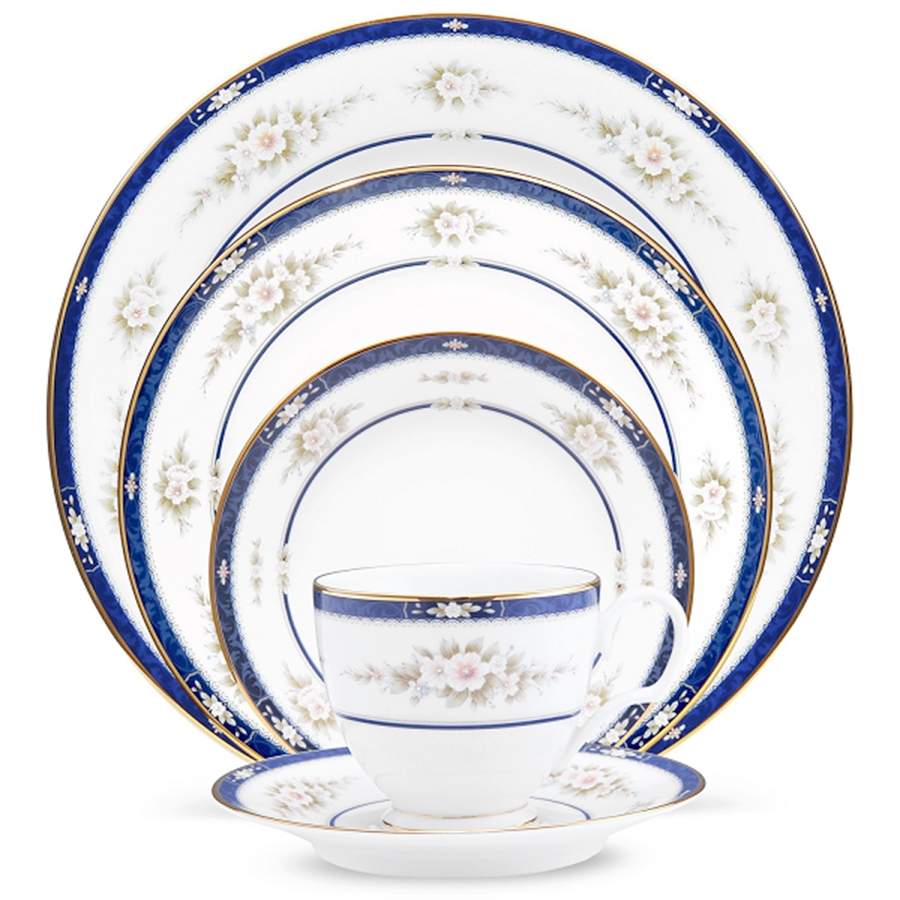 Chelmsford Dinner Plate by Noritake-1