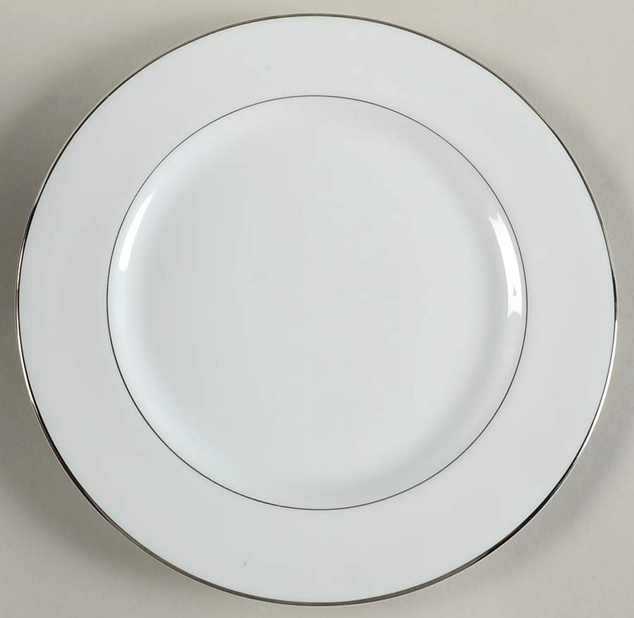 WEDDING BAND Dinner Plate by Narumi-1