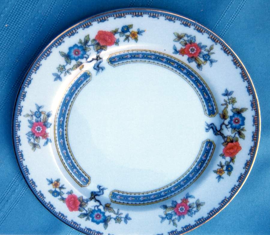 N3722 Dinner Plate by Noritake-1