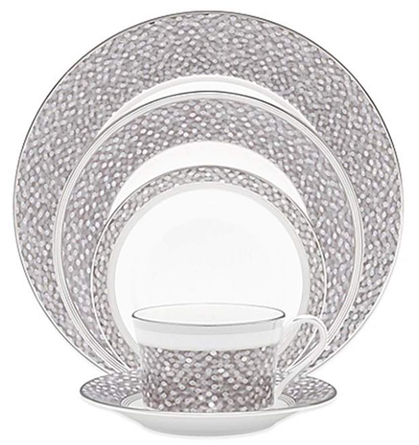 Hubble Dinner Plate by Noritake-1